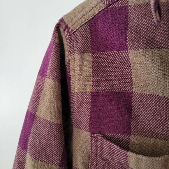 Duluth Trading Co Quilted Flannel Shacket Purple/Olive Snap Small Insulated - Picture 5 of 7